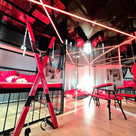 Bdsm Apartman V Bratislave -Adults Only Bratislava Exterior foto
